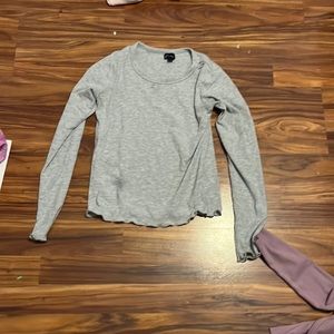 Gray long sleeve shirt